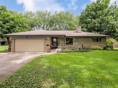 1152 E Cragmont Dr