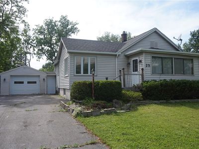 25 Beechwood Dr