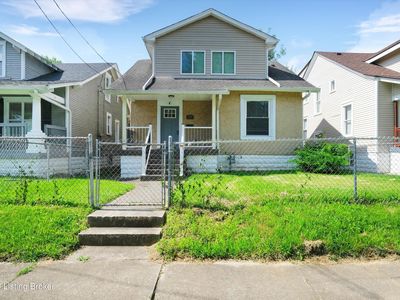 738 M St