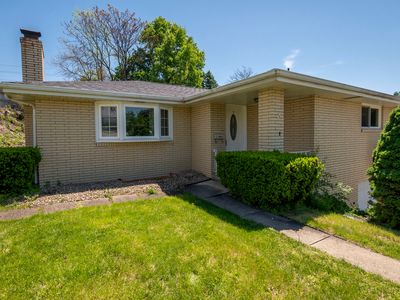 112 Murrayhill Ave