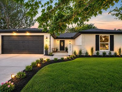 Property at 1011 Kensington Dr, Pearland, TX