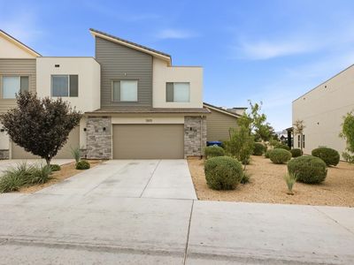 5815 S Carnelian Pkwy