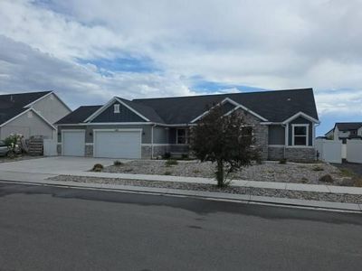 480 E Delano Peak Rd