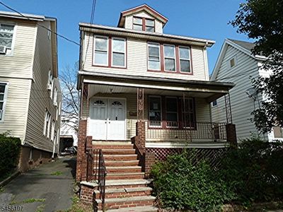 390 NORTH 7TH STREET