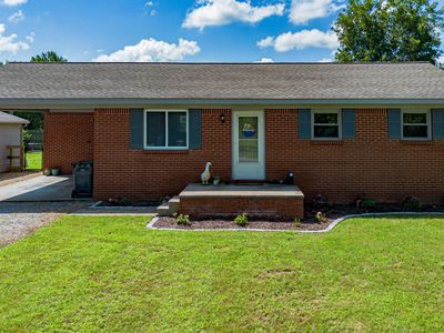 1750 Lambert Dr