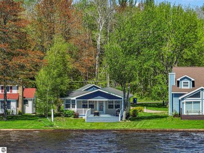 3151 W Lake Mitchell Dr