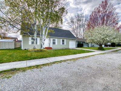 420 N Daly Ave