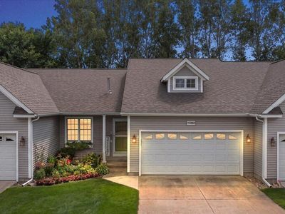 11382 E Lake Dr