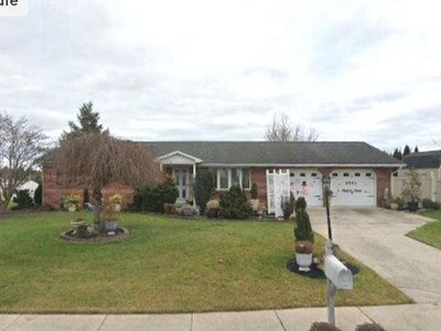 2111 Pineview Cir
