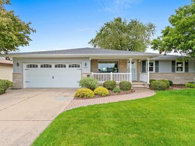 1427 West KIMBERLY AVENUE