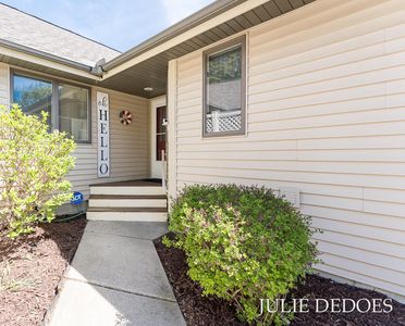 Property at 8 Summit Park Dr #8, Spring Lake, MI