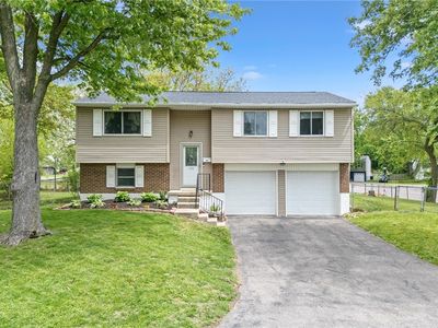 100 Wickham Farm Dr