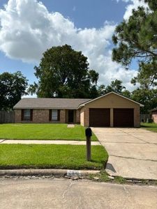Property at 2910 Heritage House Dr, Webster, TX