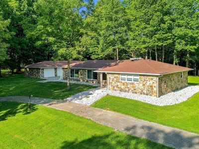 1700 N Allen Ct