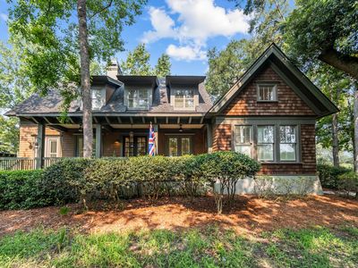 720 Island Park Dr #110