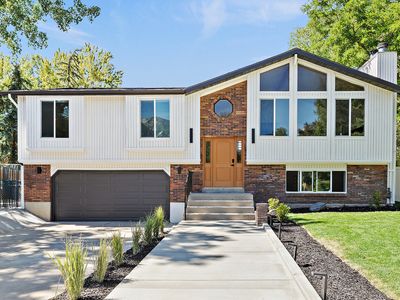 10074 S Kalinda Dr E