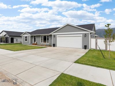 98 Avon Cir