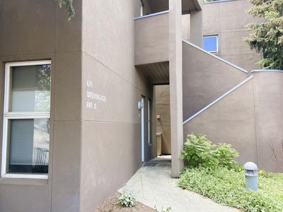 671 Washington Ave N APT C2