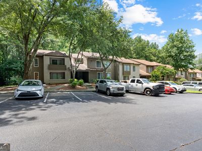814 Seasons Pkwy