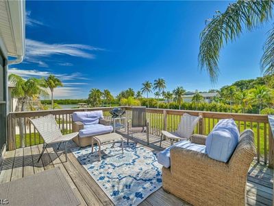 27541 Hickory Bay Dr