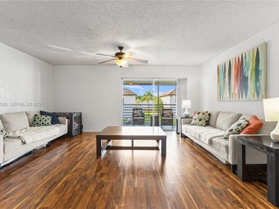 447 N Laurel Dr #1906