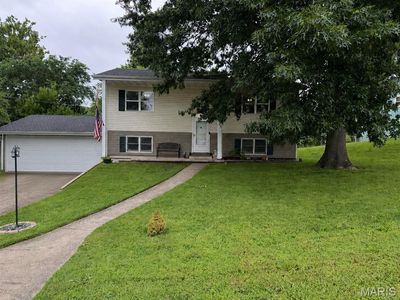 1303 Woodlawn Dr