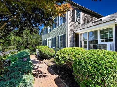 70 Welton Dr
