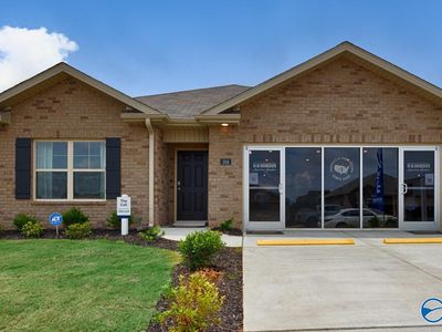 104 Settlement Dr