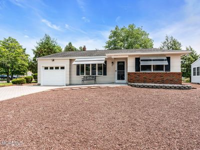 16 Whitaker Drive