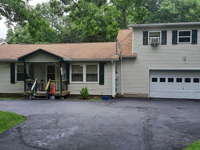 45 Foothill Rd