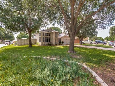 Property at 3335 Kelley Dr, Grand Prairie, TX