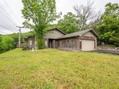 15 NE Aspen Rd