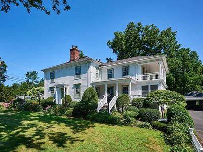 25 Woodbridge St