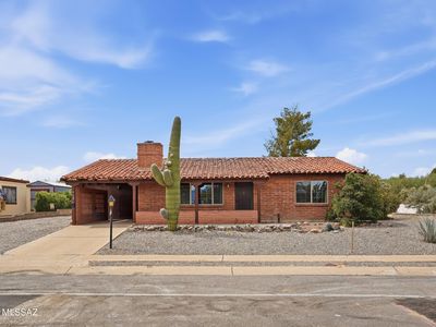 424 S Abrego Dr
