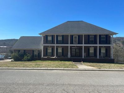 425 Cherokee Lake Dr