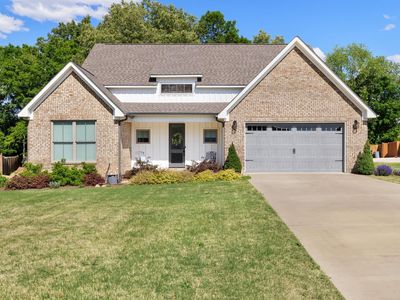 230 Rockwood Dr