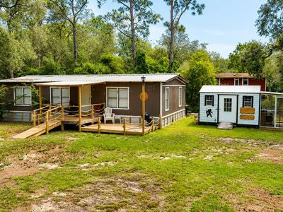 33 Bayberry Ln