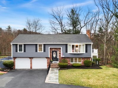 17 Collins Rd