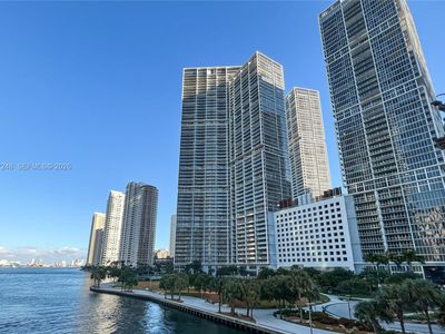 495 Brickell Ave APT 1608