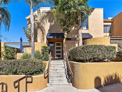 25671 Le Parc Unit 95