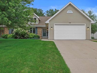 719 North Thompson Road