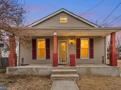 809 Eastern Ave