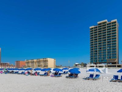 533 W Beach Blvd