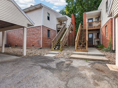 903 N Linden St APT 117