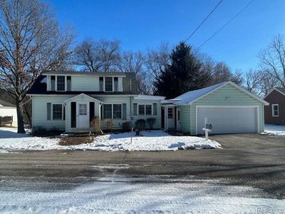 111 Maple St