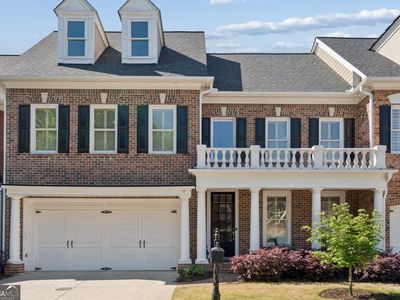2404 Loxford Ln