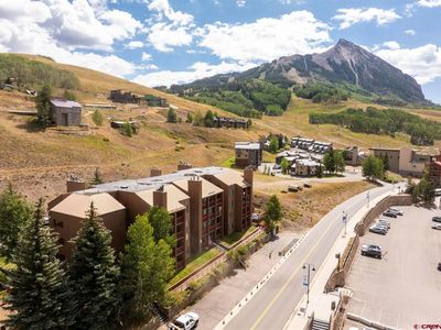 25 Emmons Road #24