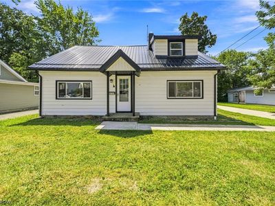 232 Plymouth Dr