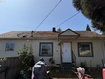 3875 Kathryn Ave