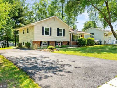 240 Courtney Dr
